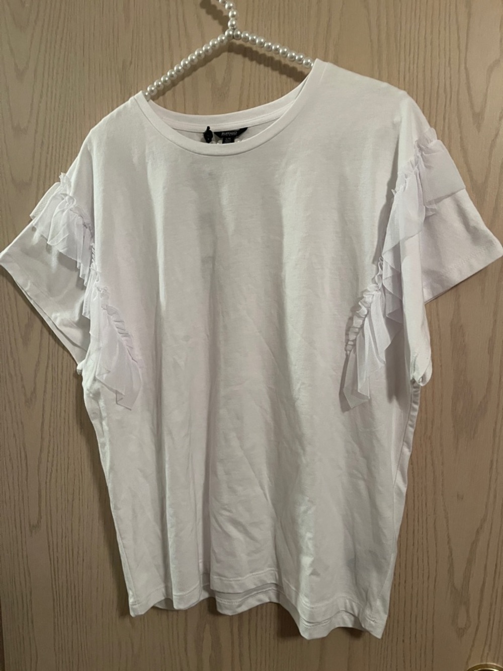 Buffalo David Bitton White Ruffle Sleeve Tee
